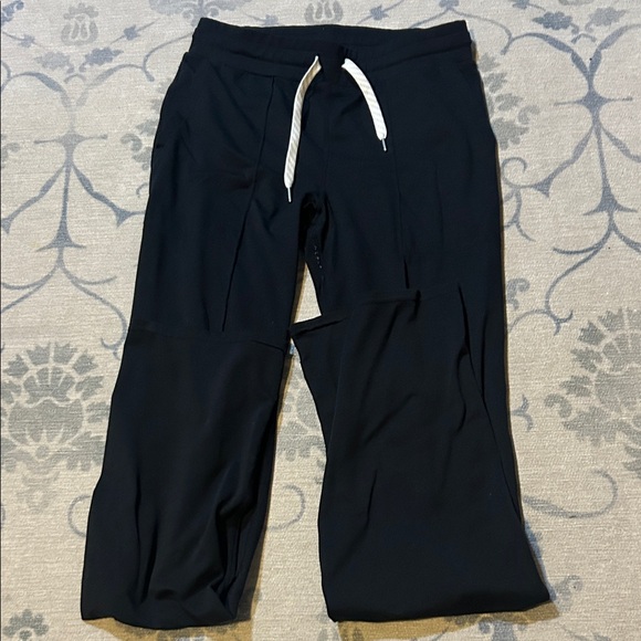 Vuori pants - Picture 1 of 4
